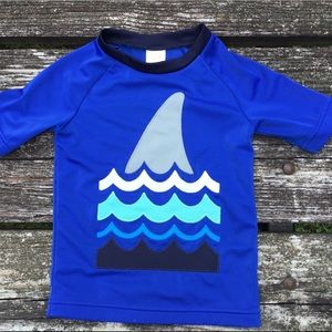 Gymboree Boys Rash Guard Shirt 18-24 Months Shark